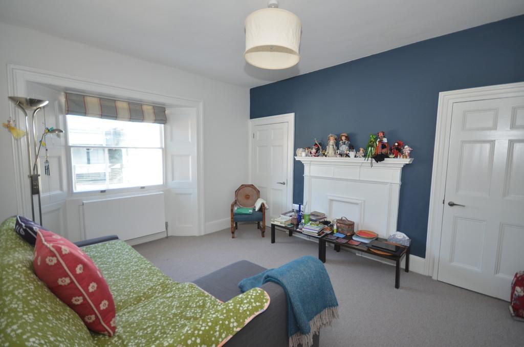 Living roombedroom 5