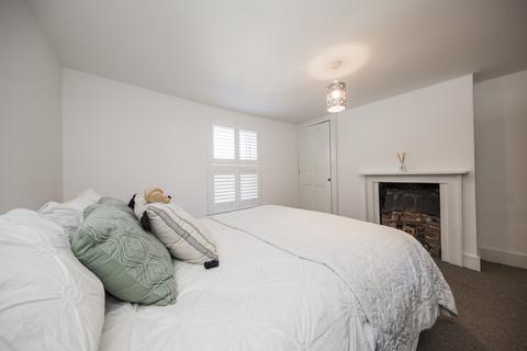 43 Frant Road, Tunbridge Wells, TN2 5LE