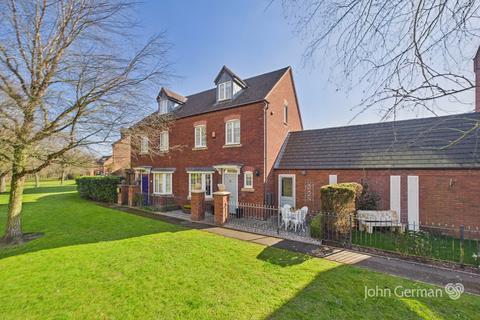 47 Walnut Walk, Lichfield, WS13 8FA