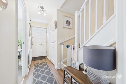 45 Drovers Close, Uttoxeter, ST14 7FH
