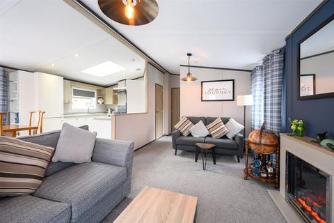 2 bedroom detached house for sale, Erigmore Leisure Park, St Mary's Road, Birnam, Dunkeld