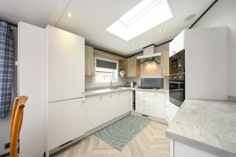 2 bedroom detached house for sale, Erigmore Leisure Park, St Mary's Road, Birnam, Dunkeld