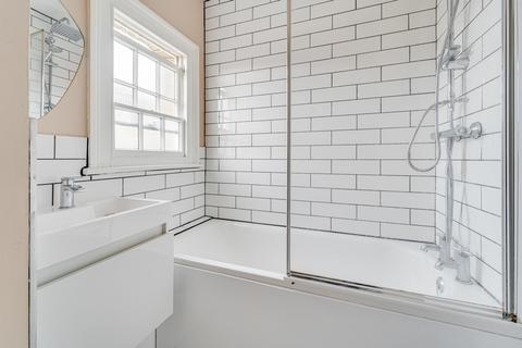 12c Tibberton Square, London, N1 8SF