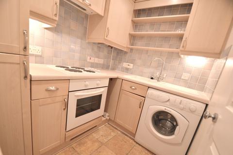 1 bedroom apartment for sale, Princes Riverside Road, Tudor Court Princes Riverside Road, SE16