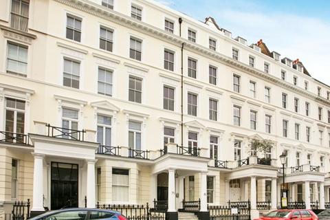 2 bedroom apartment to rent, Somerset Court, Lexham Gardens W8