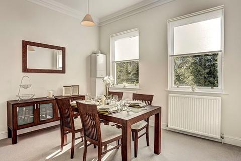 2 bedroom apartment to rent, Somerset Court, Lexham Gardens W8