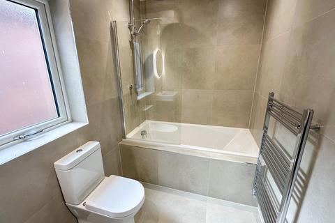 4 bedroom terraced house for sale, Booth Avenue, Fallowfield