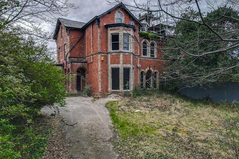 8 bedroom semi-detached house for sale, Lulworth Road, Southport PR8