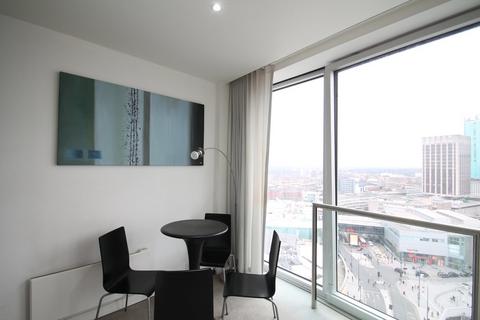 Studio to rent, Rotunda, Birmingham B2