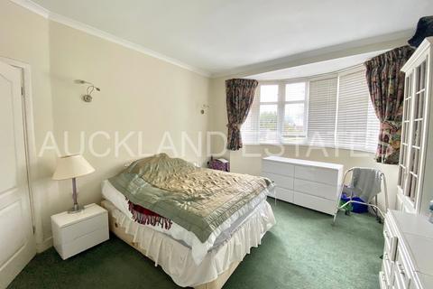 2 bedroom ground floor maisonette for sale, Aberdale Gardens, Potters Bar EN6