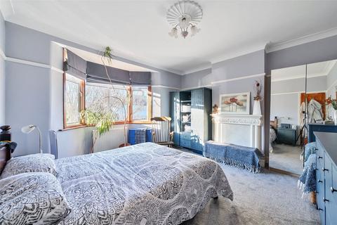 6 Cedars Avenue, Mitcham, CR4 1EA