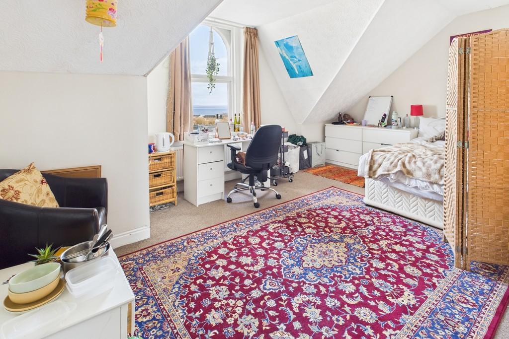 Cam05134 g0 pr0009 still004