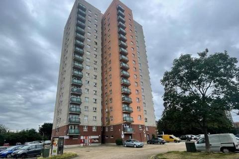 2 bedroom flat to rent, Borehamwood WD6