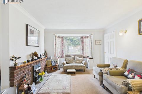 3 bedroom semi-detached house for sale, Salfords, Redhill RH1