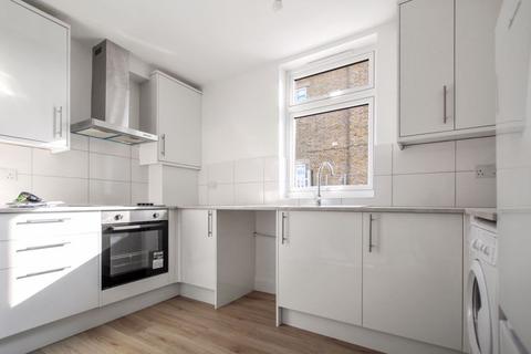 2 bedroom apartment to rent, Bourne Road, Bexley