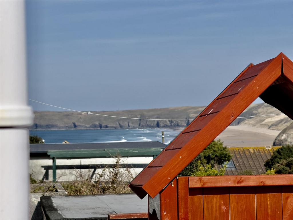 Sea view from rear steps.jpeg