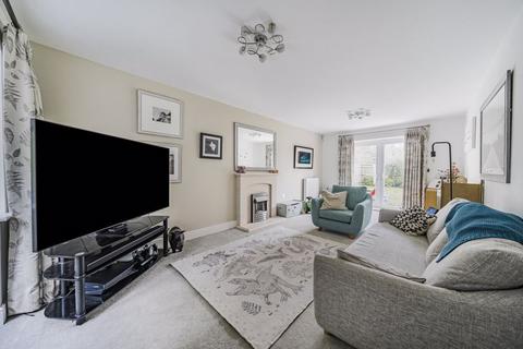 5 bedroom detached house for sale, Roberts Close, Marden