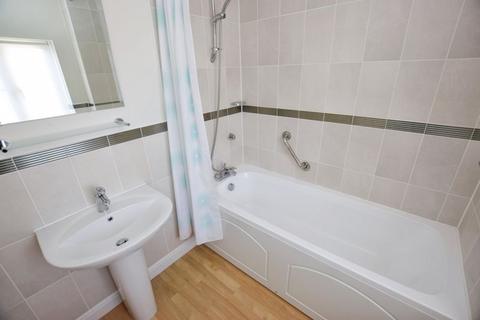 35 Alice Templer Close, Exeter, EX2 6AE