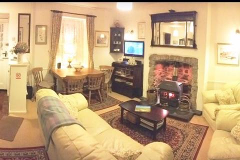 2 bedroom terraced house for sale, Erskine Terrace, Conwy
