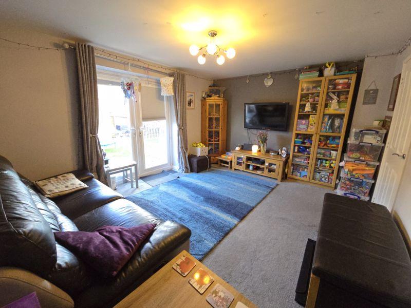 Lounge Additional