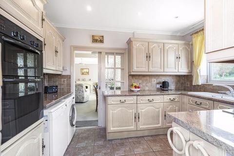 3 bedroom detached bungalow for sale, Allen Road, Bookham