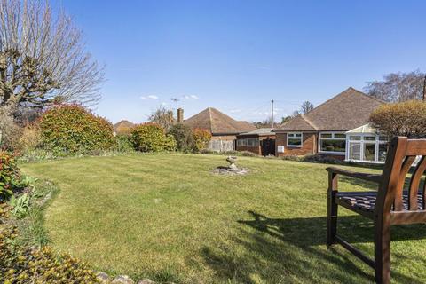 3 bedroom detached bungalow for sale, Allen Road, Bookham