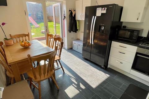 24 Jonquil Close, Erdington, Birmingham, B23 5FG