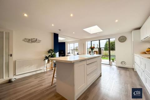 25 Mayland Drive, Sutton Coldfield, B74 2DG