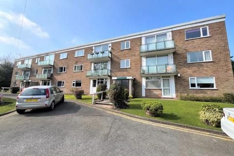 2 bedroom apartment for sale, Eastmoor Close, Foley Road East, Sutton Coldfield, B74 3JS