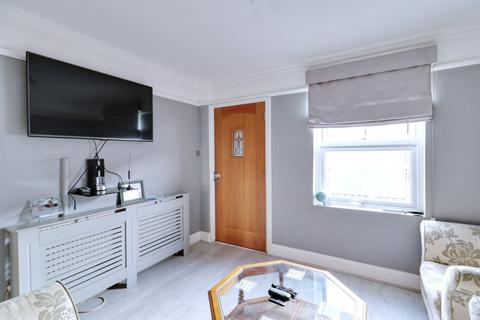 2 bedroom semi-detached house for sale, Cowper Road, Rainham RM13