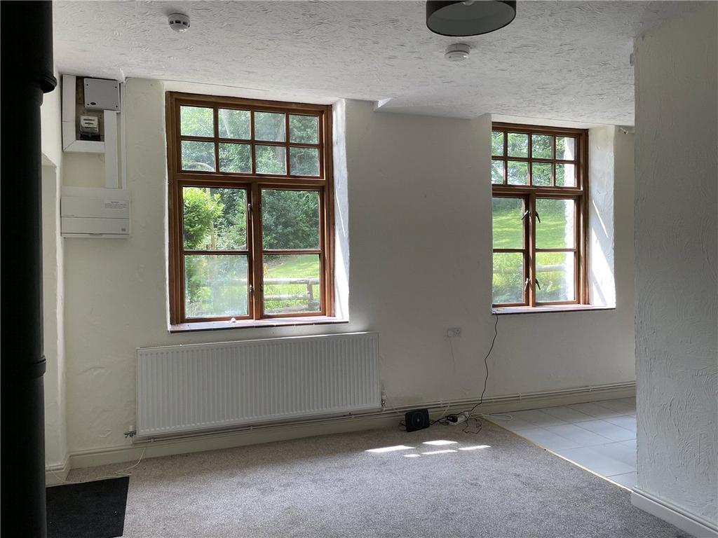 Landau Living Area