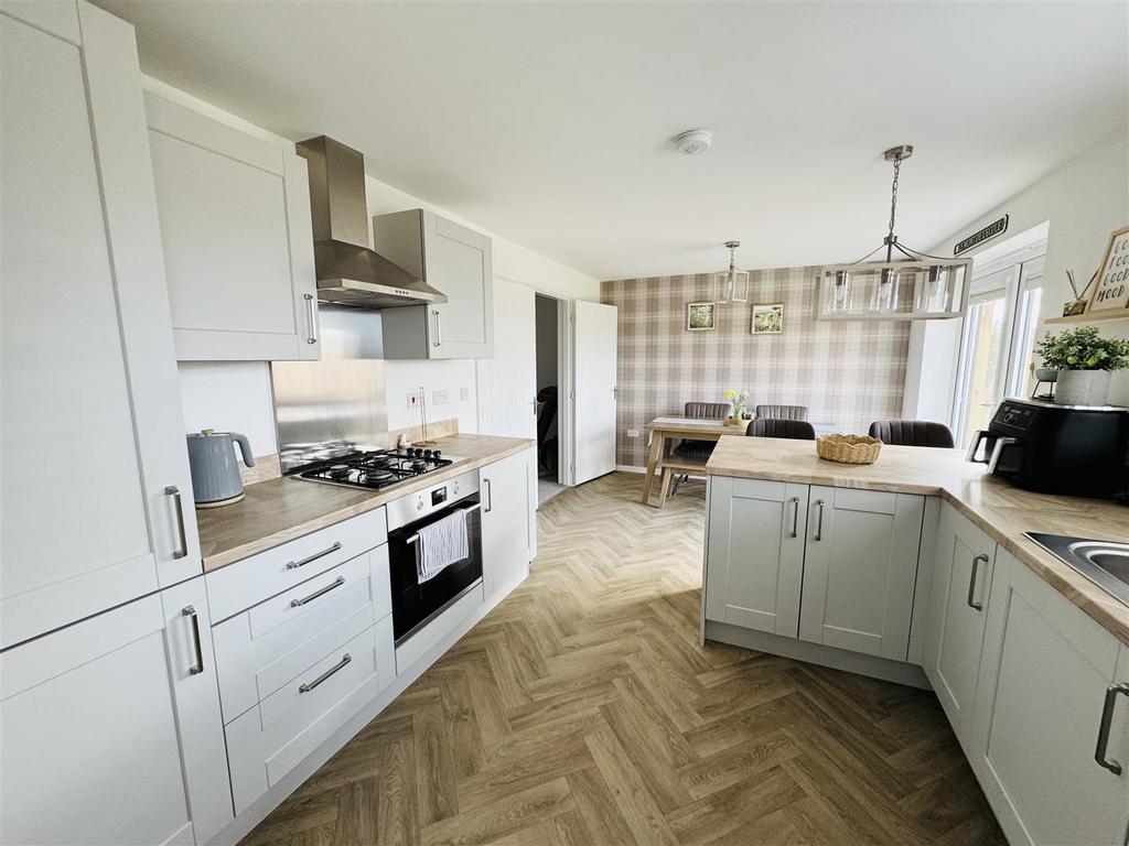 Kitchen Diner