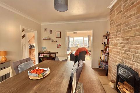 11 Castleton Close, Plymouth, PL3 5AE