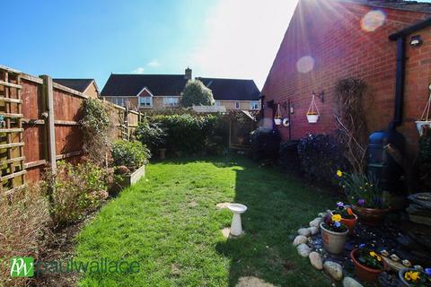 20 Dahlia Close, Cheshunt, Waltham Cross, EN7 6NW