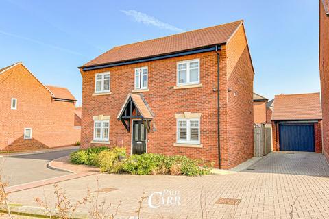5 Fleming Drive, Streethay, Lichfield, WS13 8UW