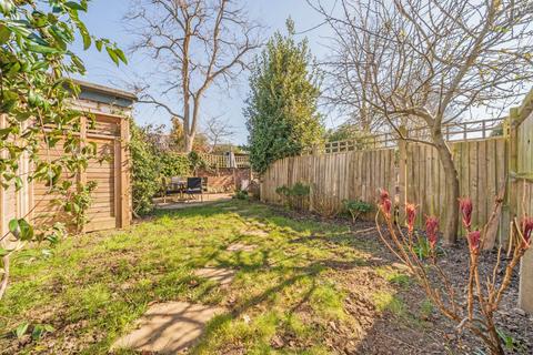 3 bedroom maisonette for sale, London W4