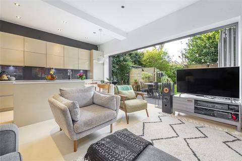 2 bedroom apartment for sale, London NW6