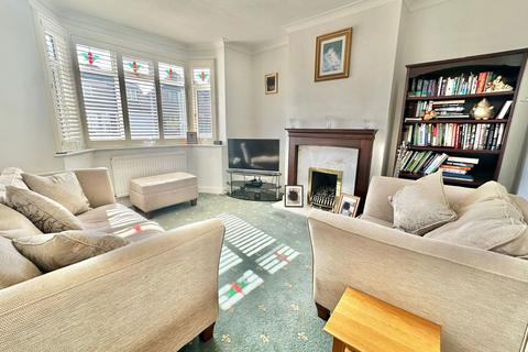 3 bedroom detached house for sale, Elizabeth Grove, Dudley DY2