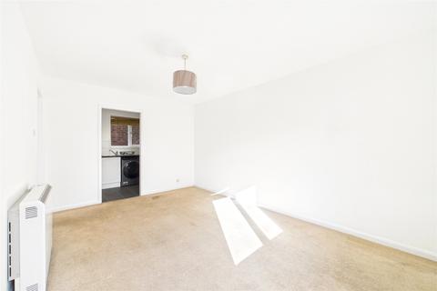 1 bedroom apartment for sale, Littlebrook Avenue, Slough, Berkshire, SL2