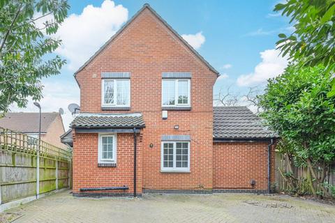 5 Hawksmoor Close, London, E6 5SL