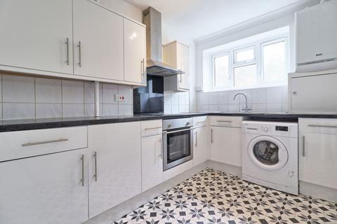 27 Clayburn Gardens, South Ockendon, RM15 6AT