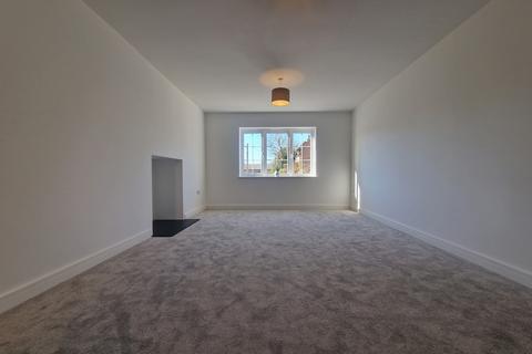 4 bedroom house to rent, Back Street, Ringwould, CT14