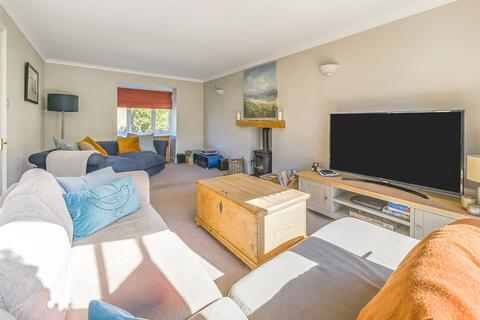 1 Hardbarrow Woods, Thakeham, Pulborough, RH20 3ES