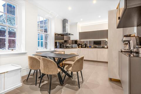 2 bedroom flat for sale, Cannon Hill, London N14
