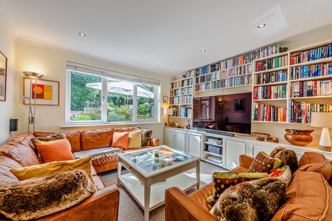 4 Beaconfields, Sevenoaks, TN13 2NH