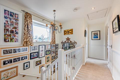 4 Beaconfields, Sevenoaks, TN13 2NH