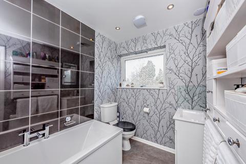 4 Beaconfields, Sevenoaks, TN13 2NH