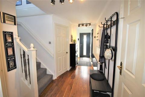 5 Ashleigh Drive, Sheffield, S12 2SA