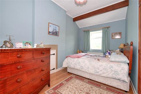2 bedroom end of terrace house for sale, Esholt Lane, Shipley BD17
