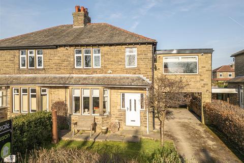 3 bedroom semi-detached house for sale, Hammerstones Road, Elland